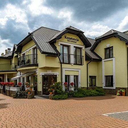 Hotel Konstancja Konstantynow Lodzki Exterior photo