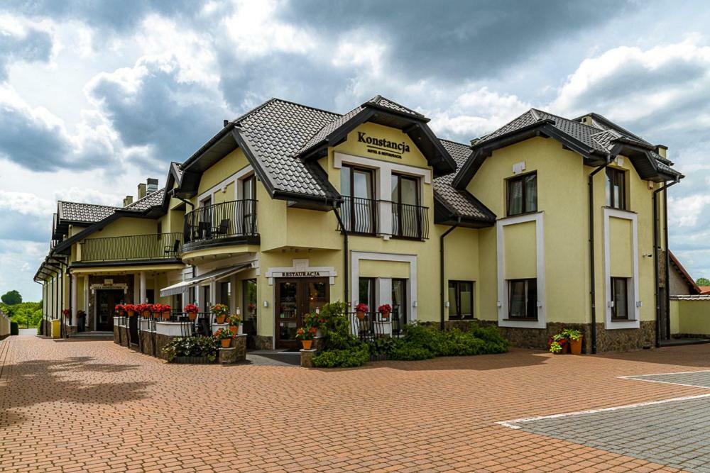 Hotel Konstancja Konstantynow Lodzki Exterior photo